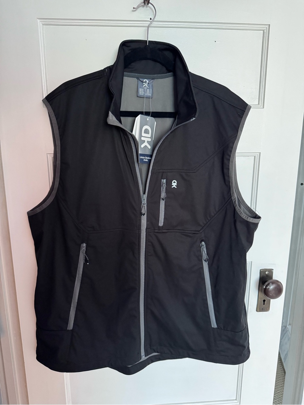 Little Donkey Andy Men’s Black Softshell Vest with Gray Trim